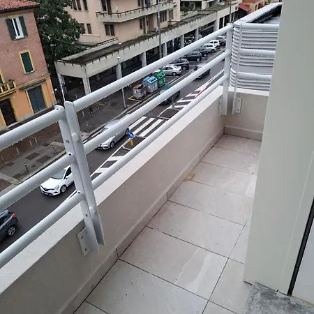 Bolognamania Apartments-levante 98 *