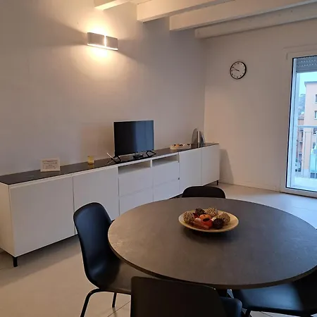 Bolognamania Apartments-levante 98 בולוניה